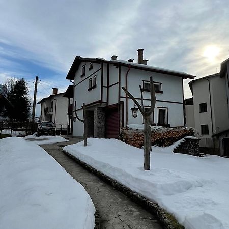 Mama Emiliya Guest House Beli Iskar Esterno foto