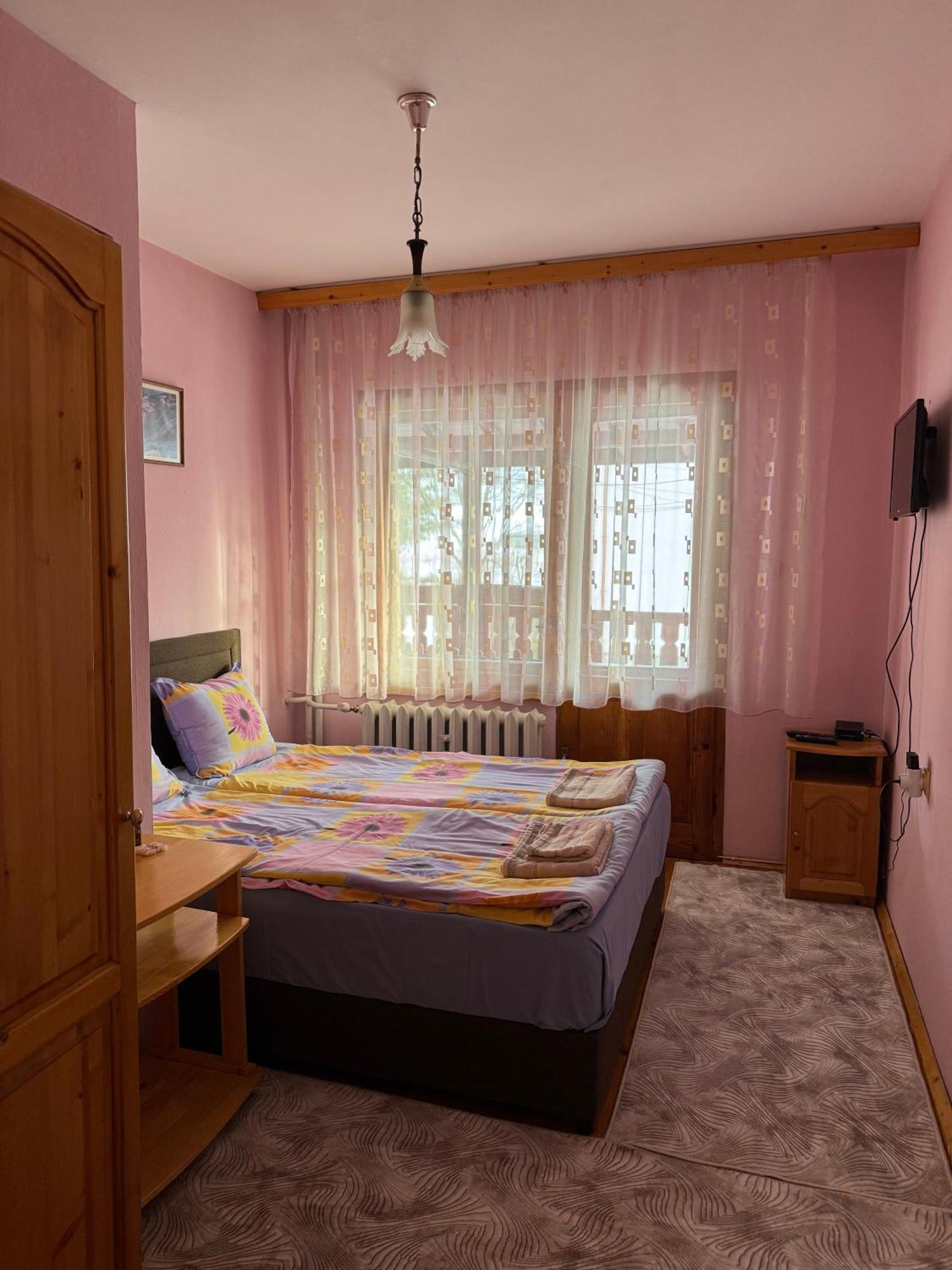Mama Emiliya Guest House Beli Iskar Esterno foto