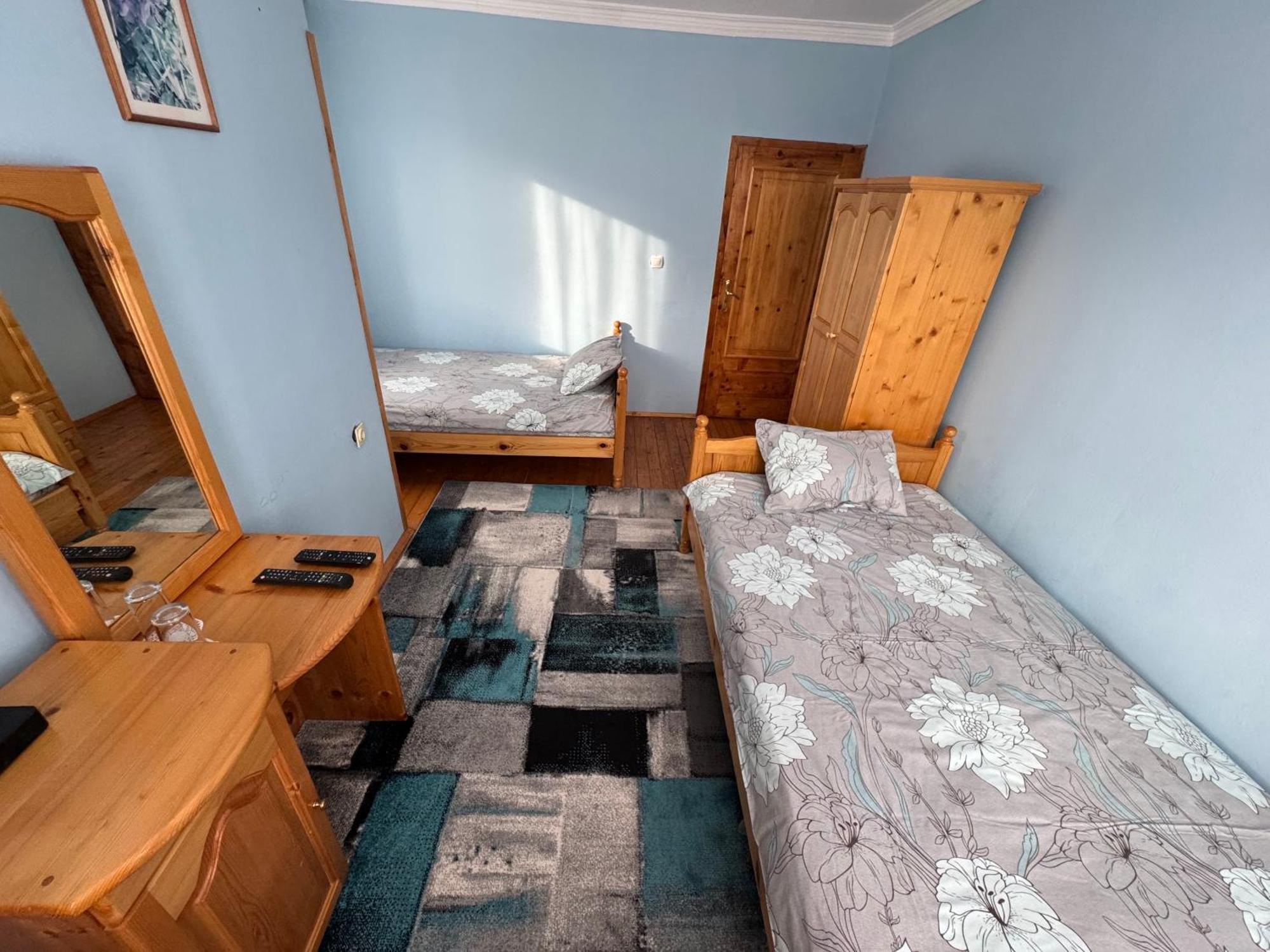 Mama Emiliya Guest House Beli Iskar Esterno foto