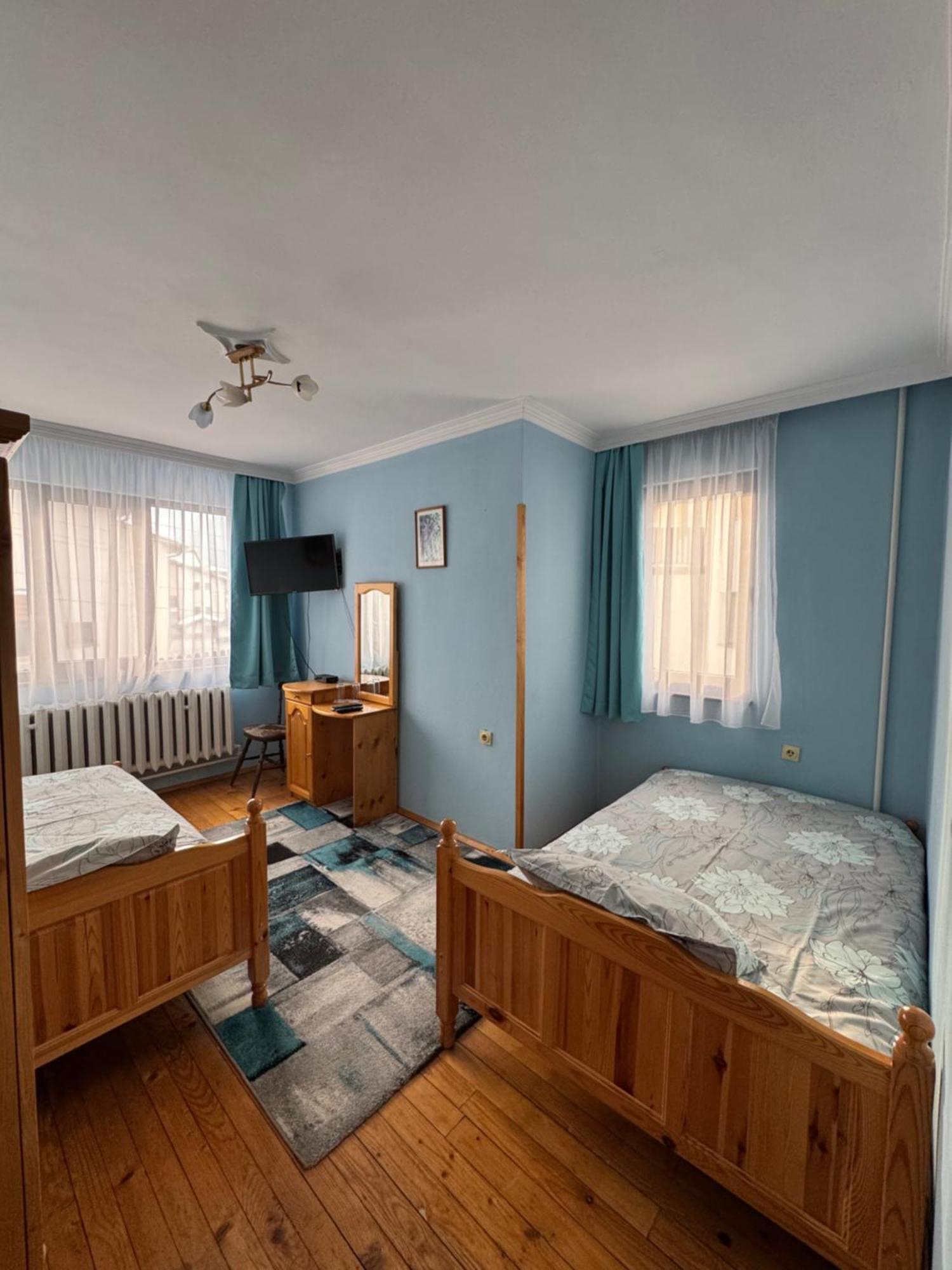 Mama Emiliya Guest House Beli Iskar Esterno foto